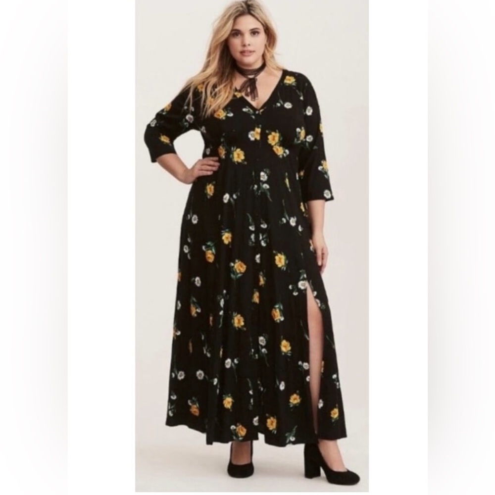 Torrid size 2 petite 3/4 sleeve dress